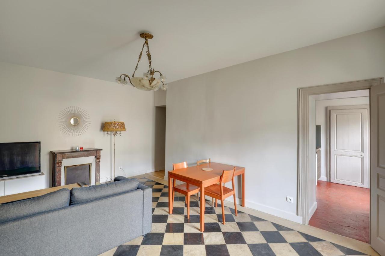 Ferienwohnung Le Richelieu Versailles Exterior foto