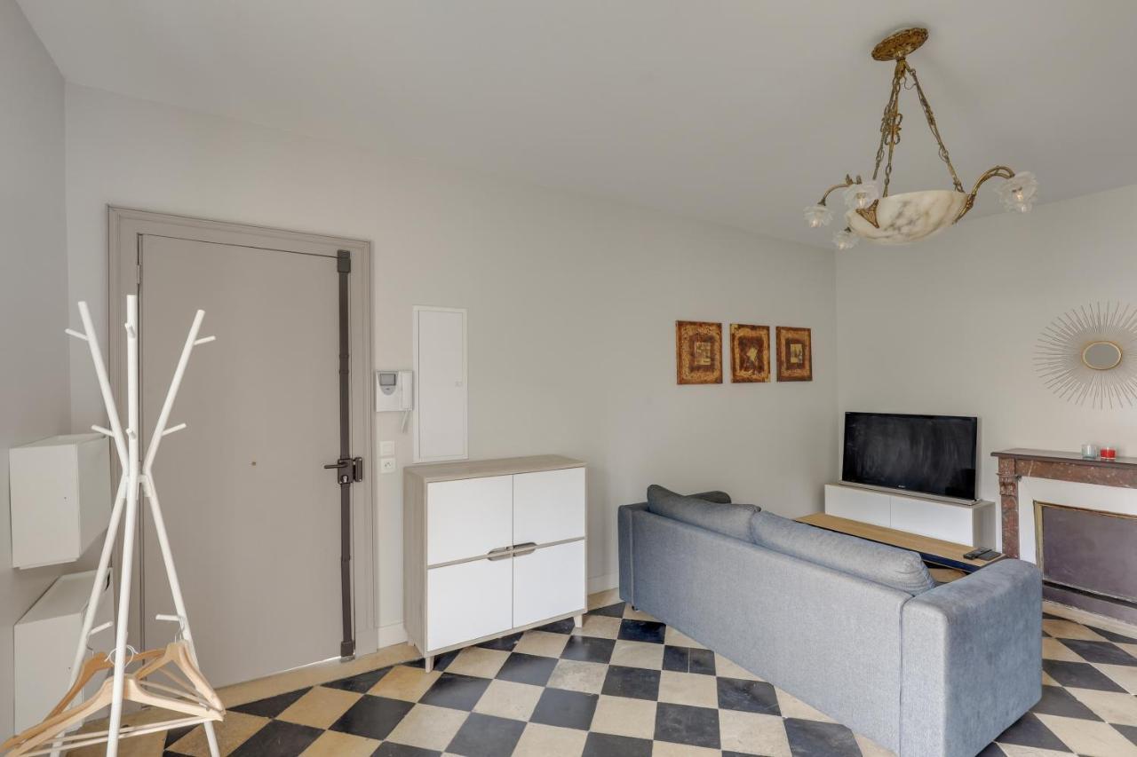 Ferienwohnung Le Richelieu Versailles Exterior foto